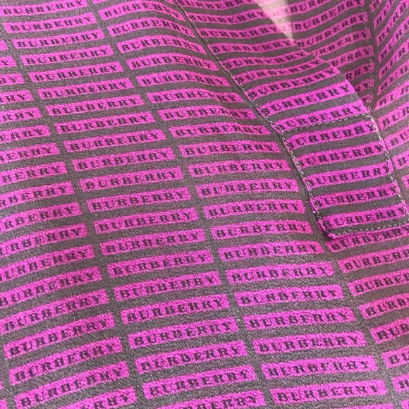 Burberry Silk - Picture 12 of 13